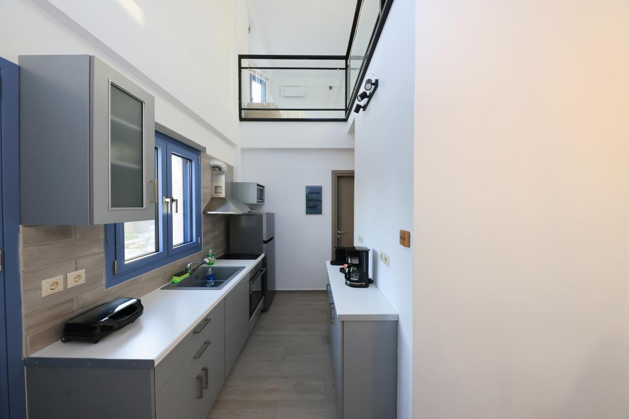 NJV plus K Aegina Extérieur photo