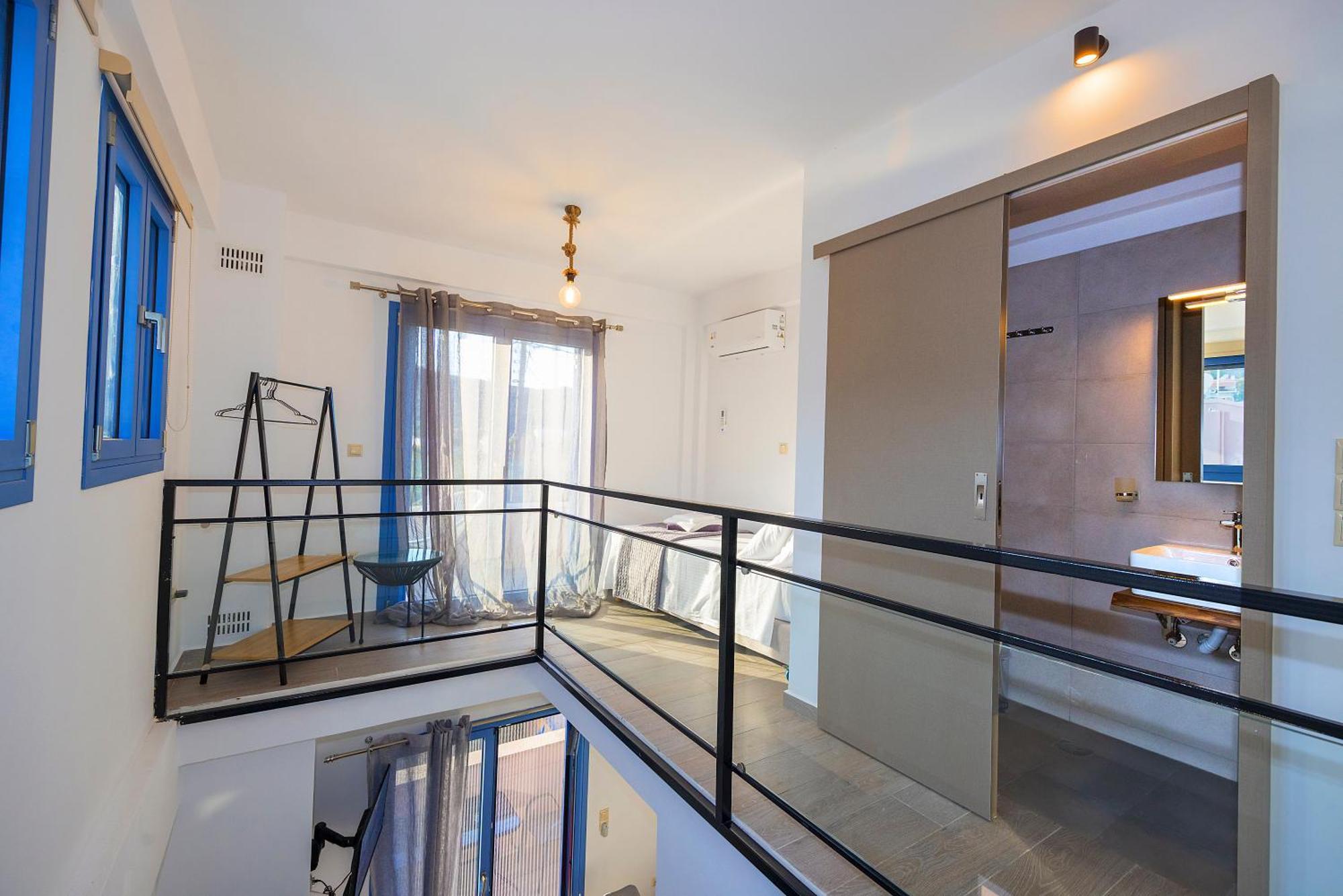 NJV plus K Aegina Extérieur photo